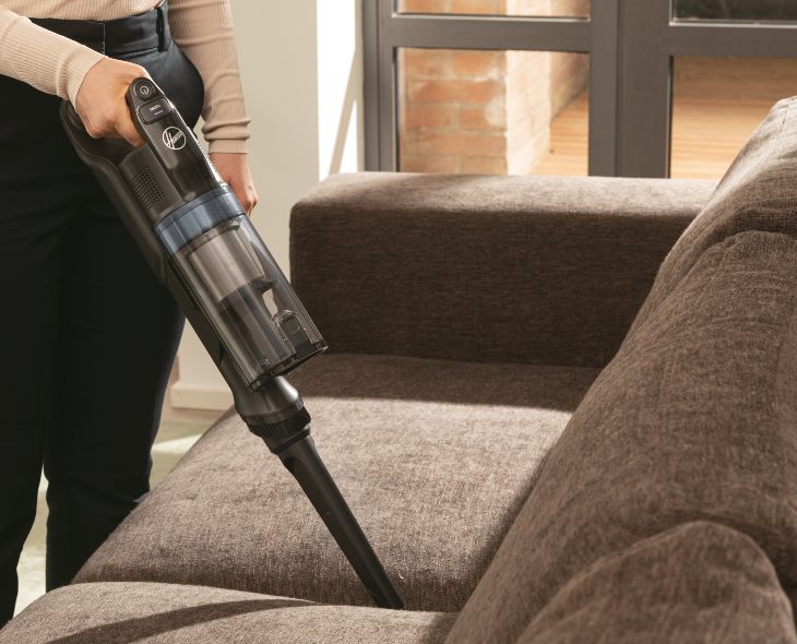 Easy steps to clean a fabric sofa at home